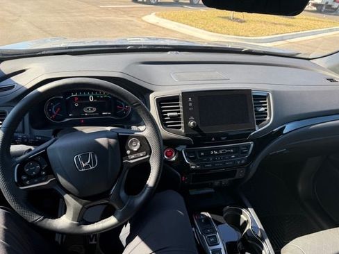 Used 2021 Honda Passport Elite image 7