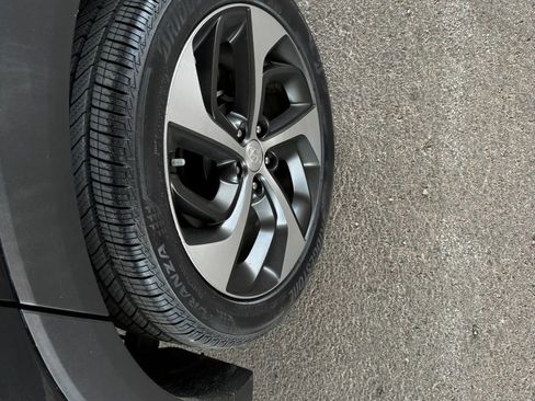 Used 2016 Hyundai Tucson Sport FWD image 28