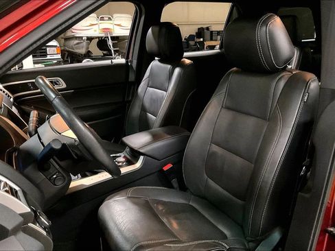 Used 2014 Ford Explorer Sport w/ Equipment Group 401A AWD/4WD image 24