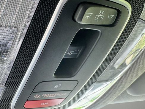 Used 2025 Hyundai Elantra SEL FWD image 41