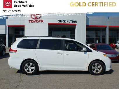 Used 2014 Toyota Sienna LE