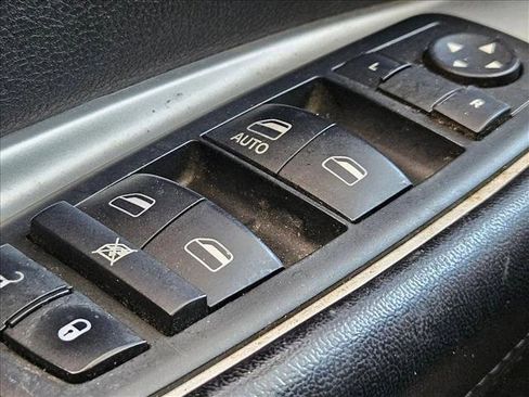 Used 2013 Dodge Journey American Value Package w/ Flexible Seating Group image 14