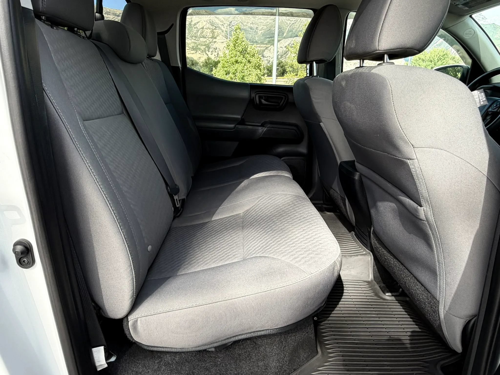 Used 2021 Toyota Tacoma SR AWD/4WD image 15