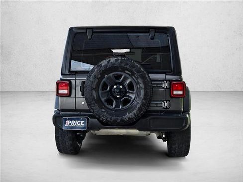 Used 2022 Jeep Wrangler Unlimited Sport AWD/4WD image 6