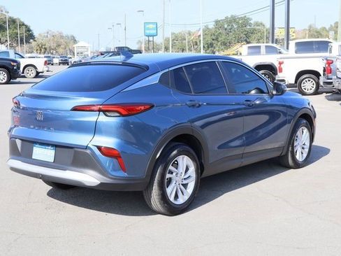 Certified 2024 Buick Envista Preferred w/ Convenience I Package image 10