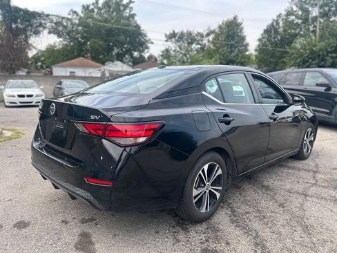 Used 2022 Nissan Sentra SV FWD image 5