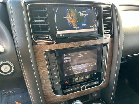 Used 2021 INFINITI QX80 Premium Select w/ Cargo Package image 16