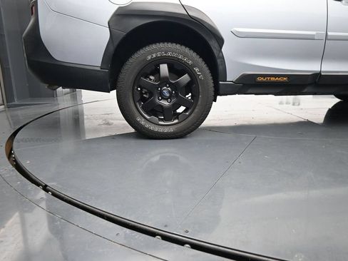 Used 2023 Subaru Outback Wilderness AWD/4WD image 10
