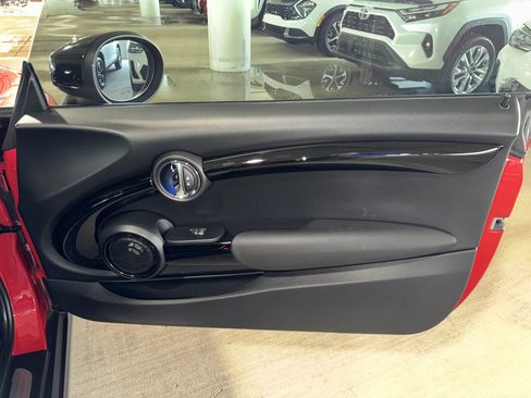 Used 2020 MINI Cooper S w/ Premium Package FWD image 11