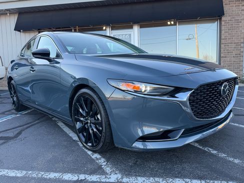 Used 2024 MAZDA MAZDA3 s image 7