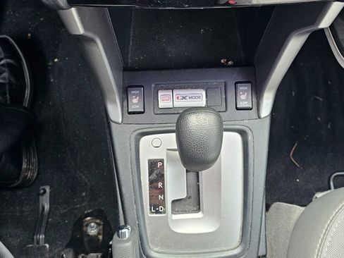 Used 2017 Subaru Forester 2.5i Premium w/ All-Weather Package image 25