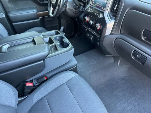 Used 2022 GMC Sierra 1500 SLE RWD image 16