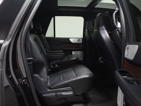 Used 2023 Lincoln Navigator L Reserve w/ Equipment Group 201A image 16