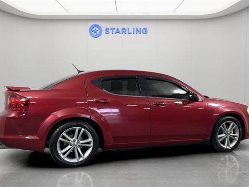 Used 2013 Dodge Avenger SE image 10