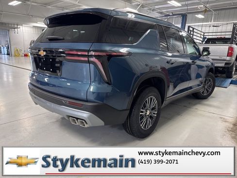 New 2026 Chevrolet Traverse LT image 11