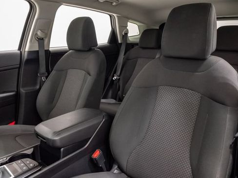 Certified 2026 Kia Sportage LX FWD image 9
