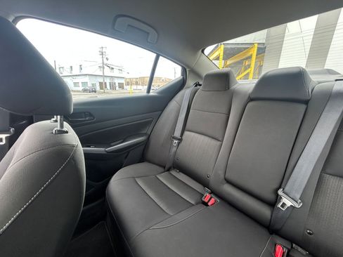 Used 2025 Nissan Altima 2.5 SV image 39