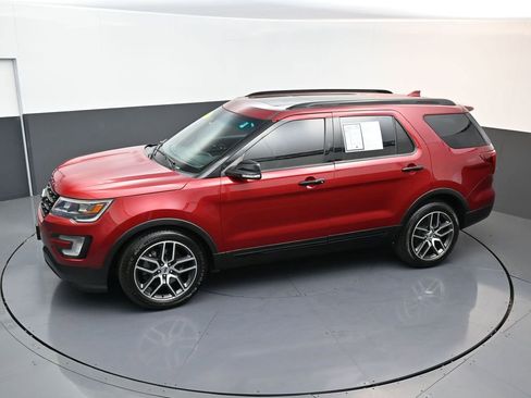 Used 2016 Ford Explorer Sport w/ Equipment Group 401A image 25