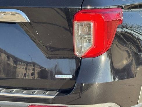Used 2020 Ford Explorer Limited image 6