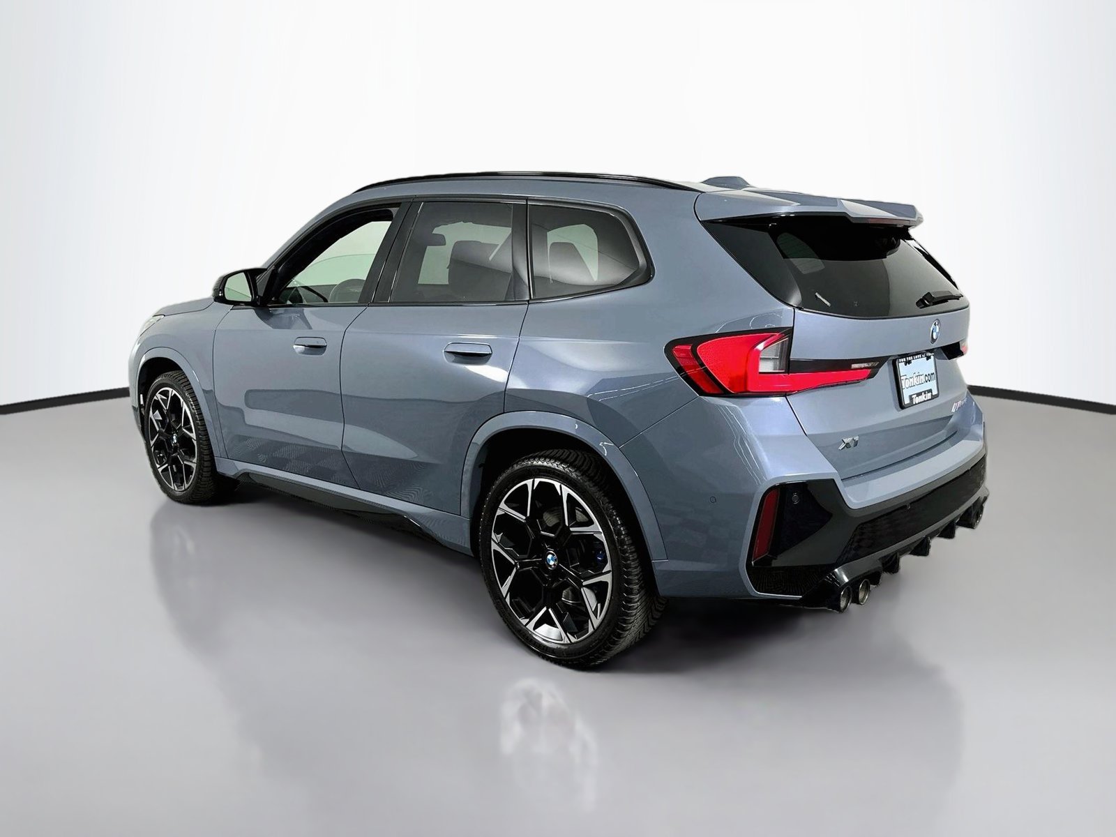 Used 2024 BMW X1 M35i w/ Premium Package AWD/4WD image 5