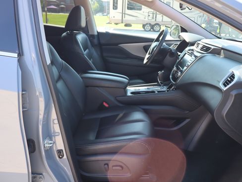 Used 2024 Nissan Murano SV w/ SV Midnight Edition Package AWD/4WD image 12
