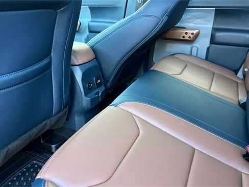 Used 2022 Ford Maverick Lariat image 13