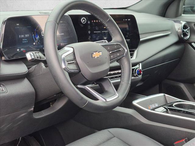 Used 2025 Chevrolet Equinox LT w/ Convenience Package II FWD image 10
