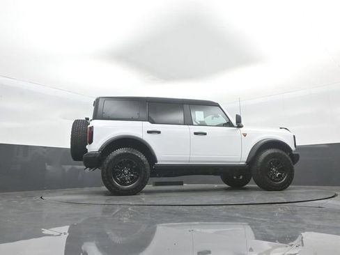 New 2026 Ford Bronco Badlands image 39