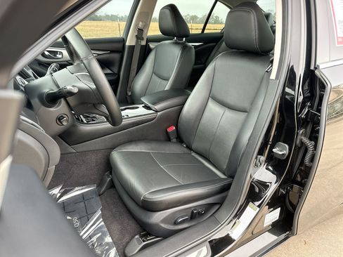 Used 2022 INFINITI Q50 Luxe w/ Cargo Package image 11