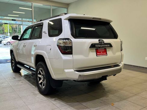 Certified 2023 Toyota 4Runner TRD Off-Road Premium image 4