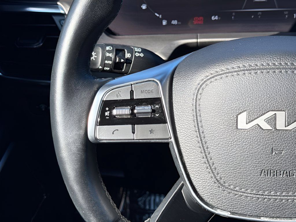 Used 2023 Kia Telluride SX X-Line AWD/4WD image 15