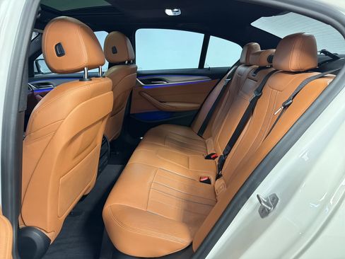Used 2020 BMW 530i w/ M Sport Package RWD image 14