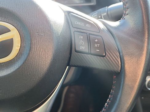 Used 2015 MAZDA MAZDA3 i Grand Touring image 16