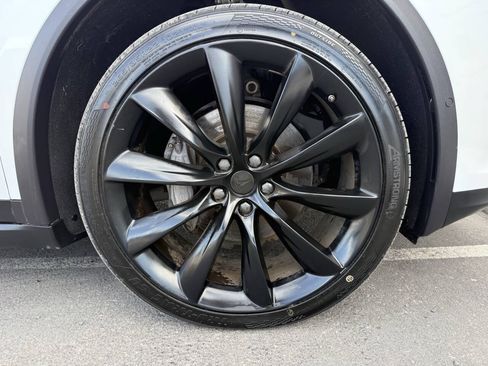 Used 2020 Tesla Model X Long Range AWD/4WD image 21