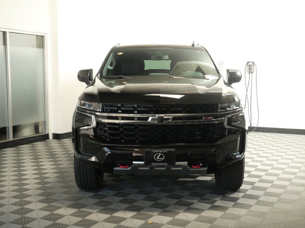 Used 2022 Chevrolet Suburban Z71 AWD/4WD image 2