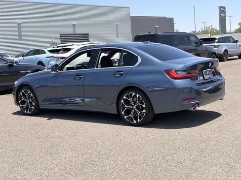 Used 2025 BMW 330i Sedan w/ Convenience Package RWD image 9