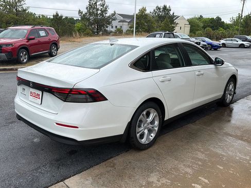 New 2026 Honda Accord LX image 6