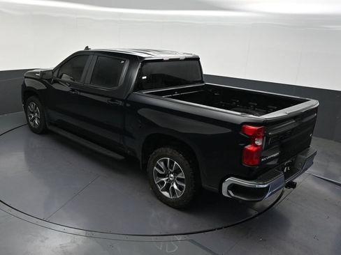Used 2020 Chevrolet Silverado 1500 LT w/ Texas Edition RWD image 17