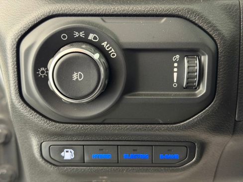 Certified 2023 Jeep Wrangler Unlimited Rubicon 4xe w/ Cold Weather Group AWD/4WD image 42