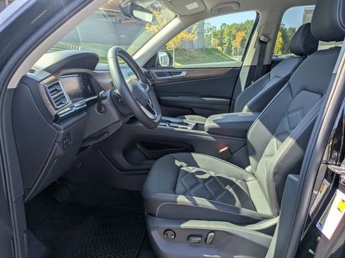 New 2026 Volkswagen Atlas SE image 21