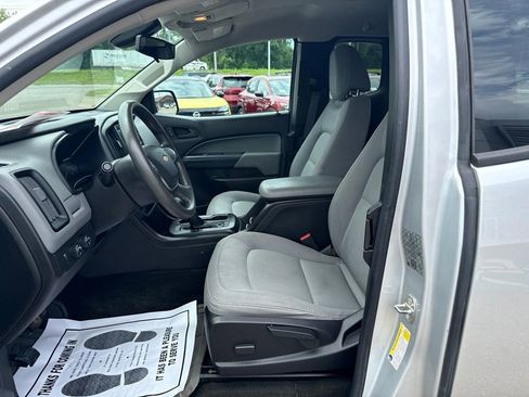 Used 2018 Chevrolet Colorado W/T w/ WT Convenience Package AWD/4WD image 13