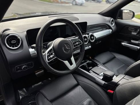Certified 2021 Mercedes-Benz GLB 250 4MATIC image 34