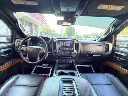 Used 2019 Chevrolet Silverado 3500 High Country w/ Duramax Plus Package AWD/4WD image 36