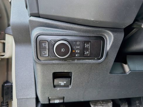 Certified 2025 Ford Bronco Badlands AWD/4WD image 14