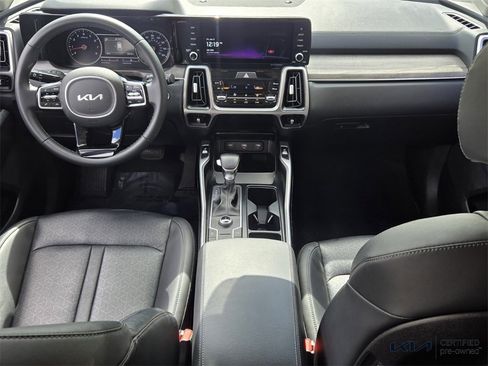 Certified 2022 Kia Sorento S image 13
