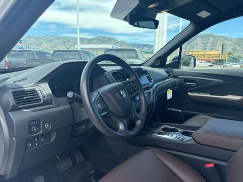 Used 2025 Honda Ridgeline RTL image 10