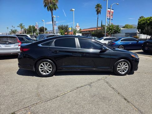 Used 2018 Hyundai Sonata SE FWD image 4