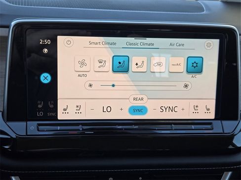 New 2026 Volkswagen Atlas SE image 16