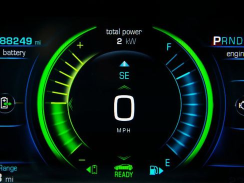 Used 2018 Chevrolet Volt Premier w/ Driver Confidence Package FWD image 23