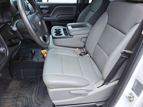 Used 2017 Chevrolet Silverado 3500 W/T w/ WT Convenience Package image 9